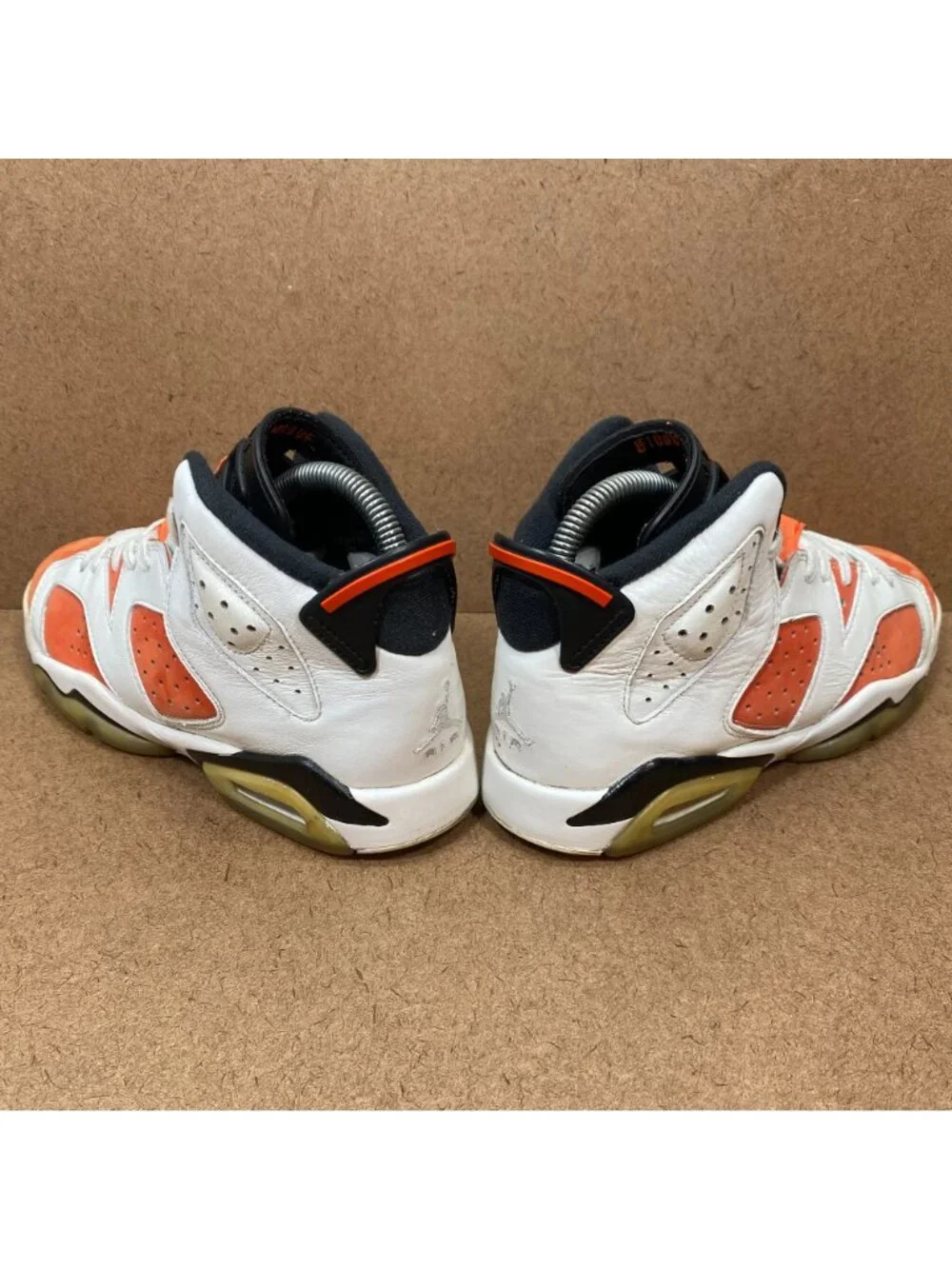 Air Jordan 6 Retro Gatorade White/Orange/Black Youth Sneakers Size 5Y